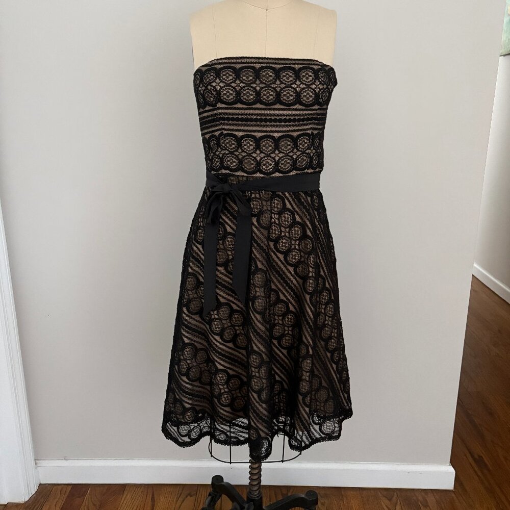 Ann Taylor Loft Women's Black Evening Chic Occasion Lace Dress Nude Lining 2
